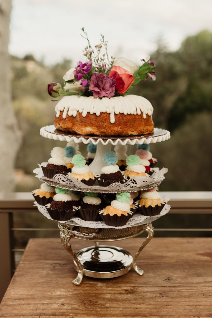 nothing bundt cakes wedding cake tower