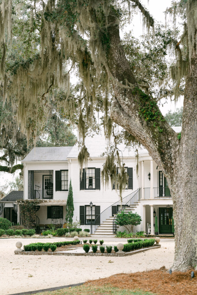photograph of the house at HollyOaks on the Marsh captured by Savannah wedding photographer Magnolia West Photography